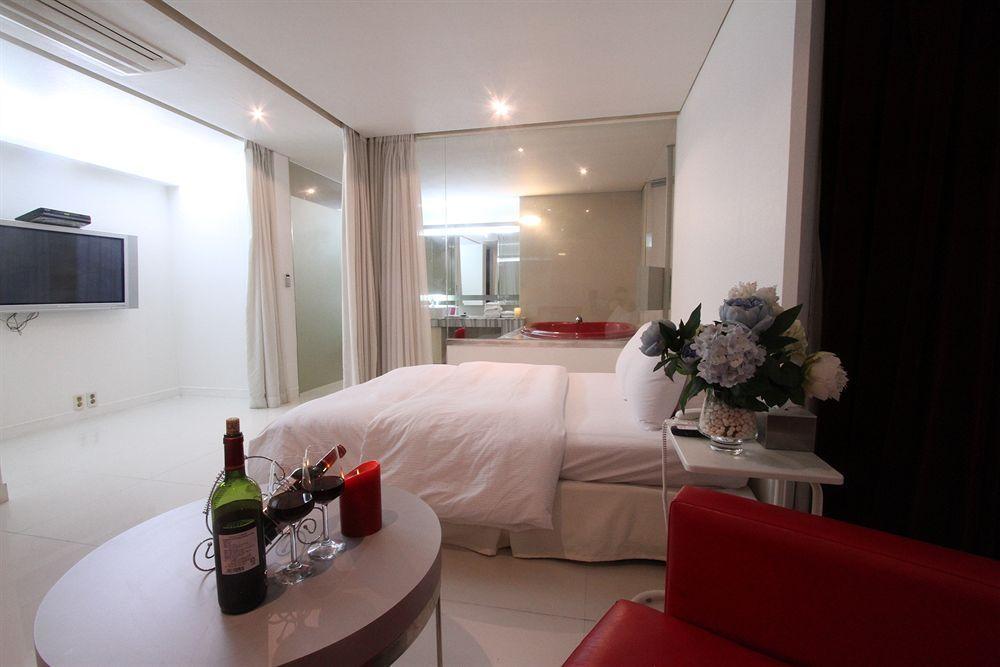 648 Hotel Seoul Ngoại thất bức ảnh